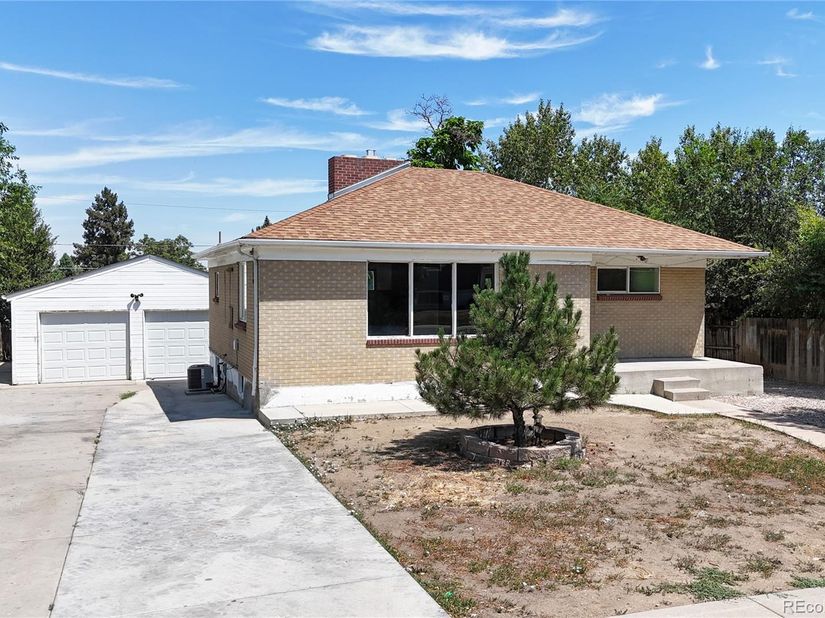 2221 W 55th Avenue, Denver CO 80221