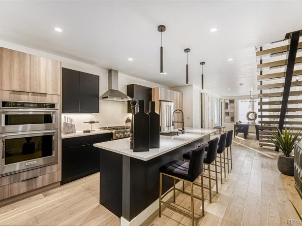 Undisclosed Address #9618753, Denver CO 80204