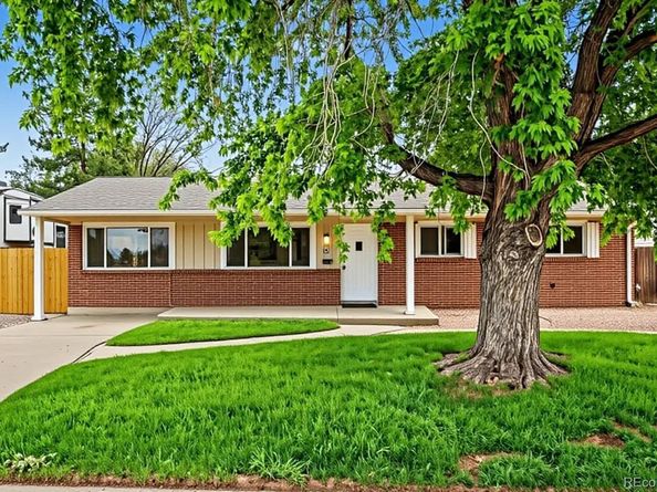 930 Hemlock Way, Broomfield CO 80020