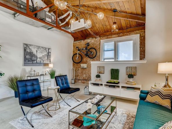 Undisclosed Address #4888920, Denver CO 80205