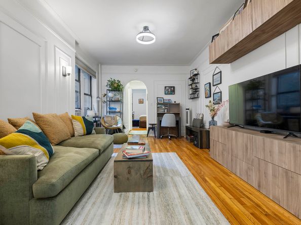 225 Bennett Avenue 5H, New York NY 10040