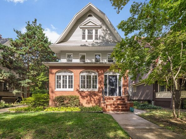 51 Dekoven Court, Brooklyn NY 11230