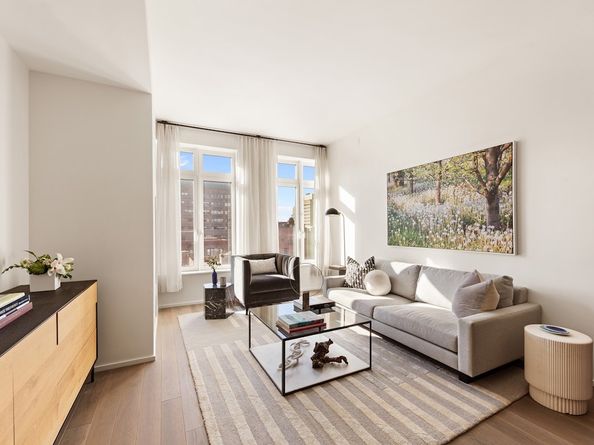 543 West 122nd Street 8H, New York NY 10027