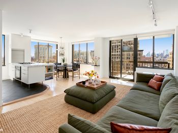 5 East 22nd Street