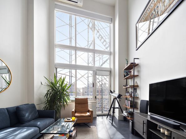 201 West 72nd Street 15N, New York NY 10023