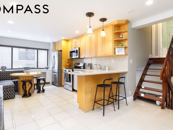 7 East 35th Street 10D, New York NY 10016