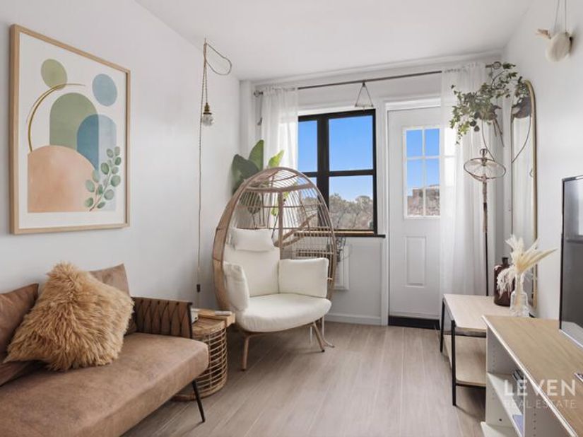 3929 New Utrecht Avenue 4B, Brooklyn NY 11219