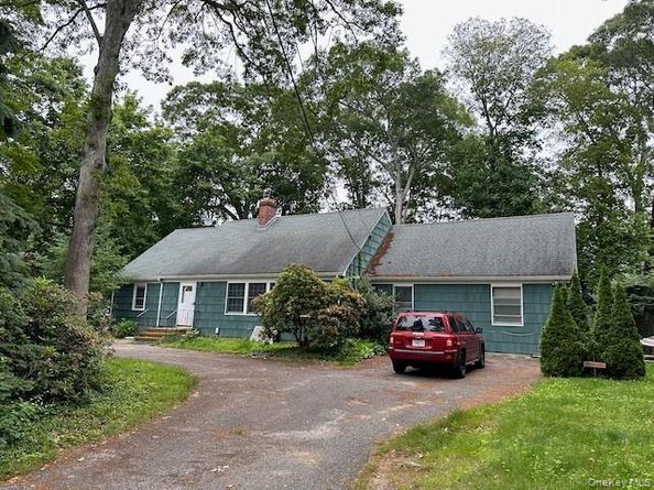 955 Deep Hole Drive, Mattituck NY 11952