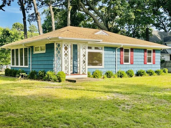 257 Union Avenue, East Patchogue NY 11772