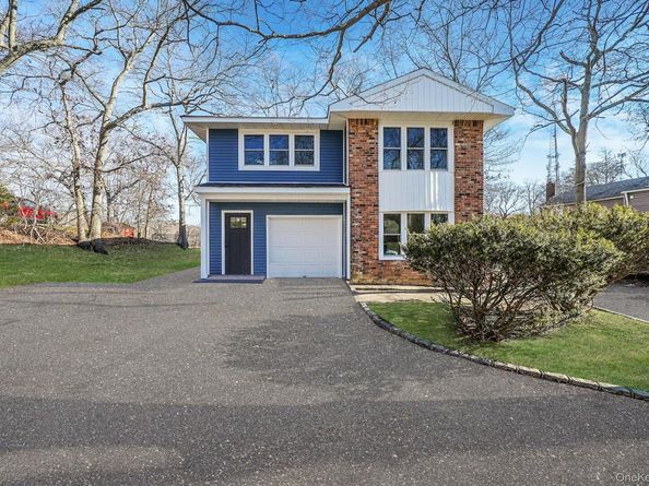 95 Berkshire Drive, Farmingville NY 11738