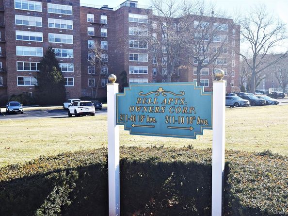 211-10 18 Avenue 4J, Bayside NY 11360