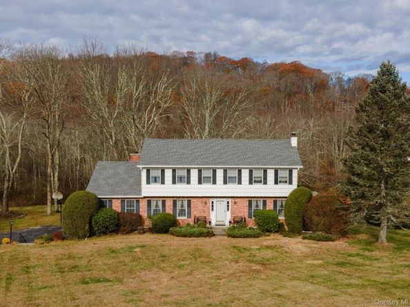 2 Cheyenne Court, Katonah NY 10536