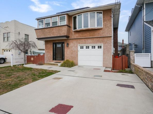 179 California Place N, Island Park NY 11558
