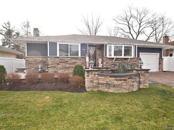 50 Croley Street, Huntington NY 11743
