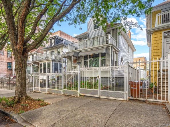 667 E 230th Street, Bronx NY 10466