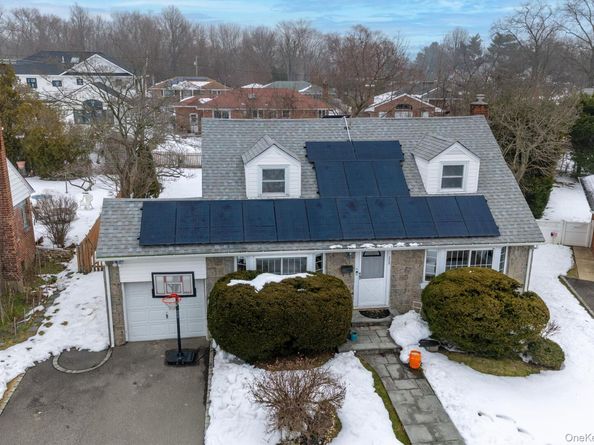 225 Willets Lane, Jericho NY 11753