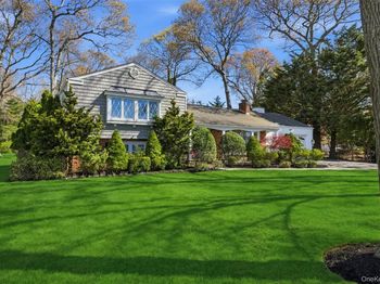 83 Woodlawn Avenue