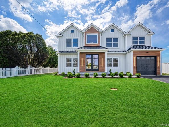 238 North Pine Street, Massapequa NY 11758