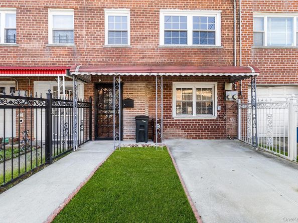 836 E 221st Street, Bronx NY 10467