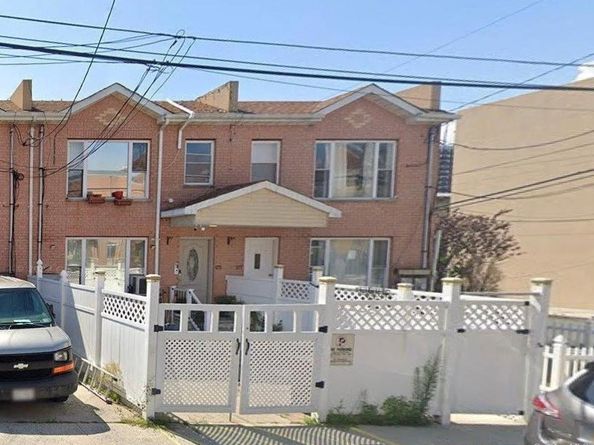 175 Beach 29th Street, Far Rockaway NY 11691