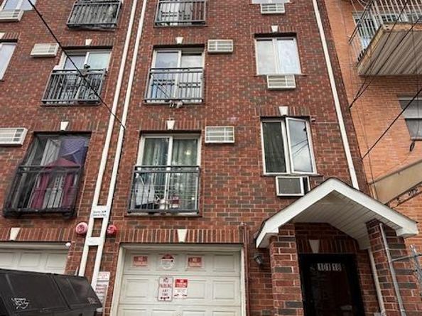 101-18 39 Avenue, Corona NY 11368