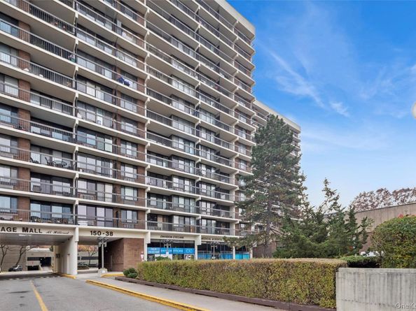 150-38 Union Turnpike 1R, Kew Garden Hills NY 11367