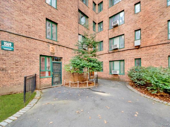 1569 metropolitan Avenue 4g, Bronx NY 10462