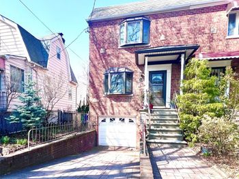 2561 Eastchester Road