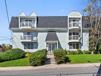 37 Harbor Lane