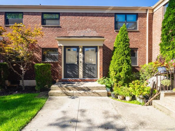 74-67 220th Street B, Bayside NY 11364