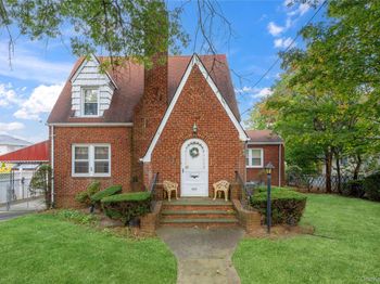 1522 Surprise Street