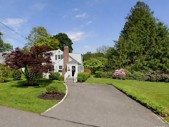 36 Burr Avenue, Northport NY 11768