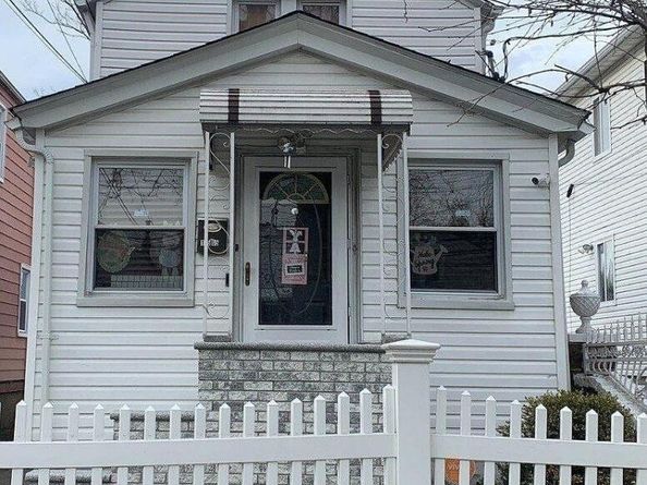 166-05 144 ave, Jamaica NY 11434