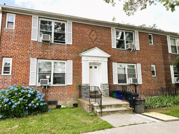 19112 Station Road, Flushing NY 11358