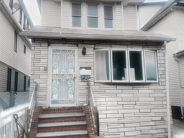 9567 111th Street, Richmond Hill NY 11419