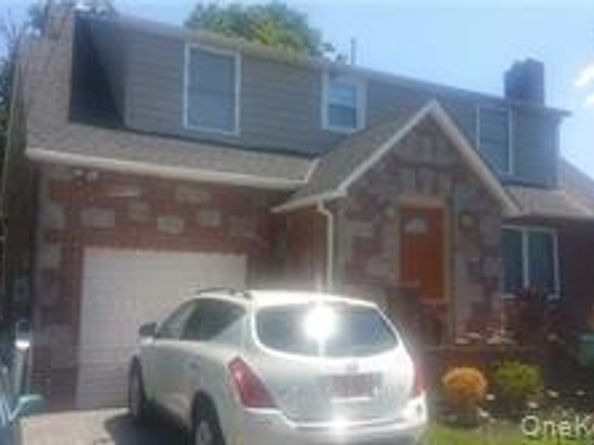 45 N 17th Street, Wyandanch NY 11798