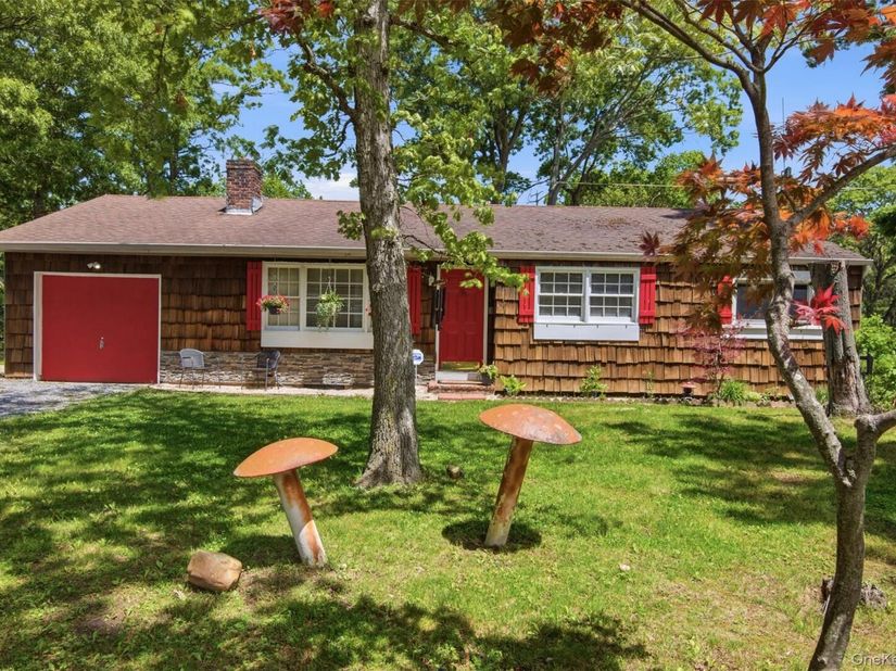 159 Canal Road, Port Jefferson Station NY 11776