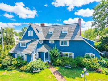 1120 Shore Road