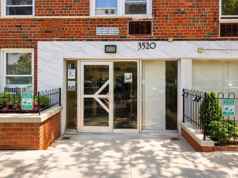 3520 Tryon Avenue 208, Bronx NY 10467