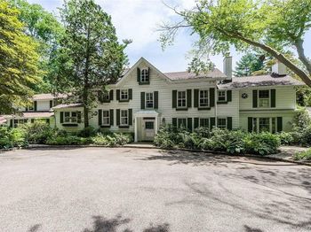 450 Oyster Bay Road