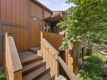 231 Martling Avenue