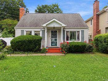 5 Putnam Place