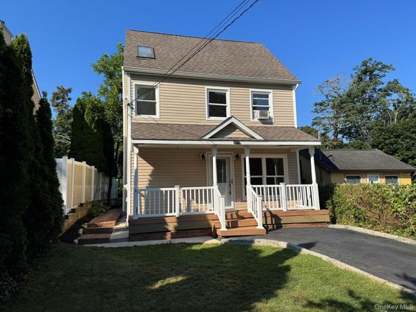 98 Magnolia Drive, Rocky Point NY 11778