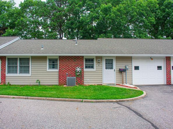 179 Ventry Court B, Ridge NY 11961