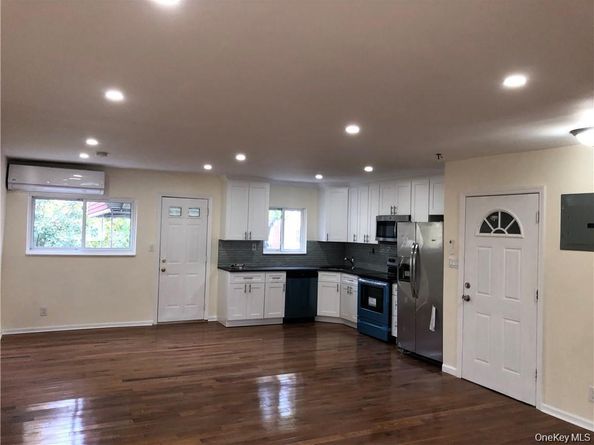 409 S 3rd Avenue, Mount Vernon NY 10550