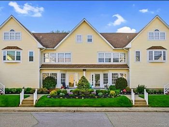 226-b Westside Avenue
