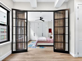 529 W 42ND Street