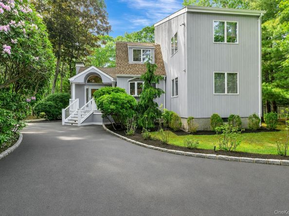 2 Strathmore Court, Remsenburg NY 11960