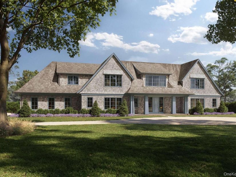 39 Topping Field Court, Bridgehampton NY 11932