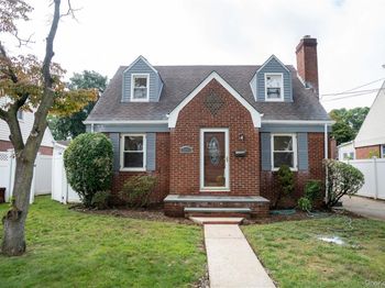 586 Stratford Road